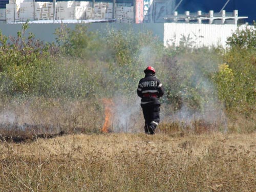 Foto Incendiu Pirita (c) eMM.ro